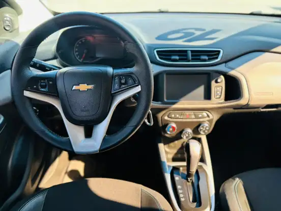 CHEVROLET-ONIX-1.4 MPFI LT 8V FLEX 4P AUTOMÁTICO CHEVROLET-ONIX-2018