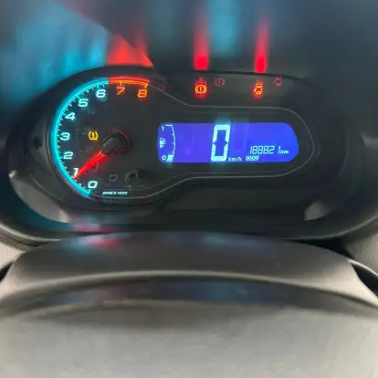 CHEVROLET-ONIX-2017