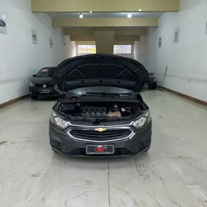 CHEVROLET-ONIX-2017