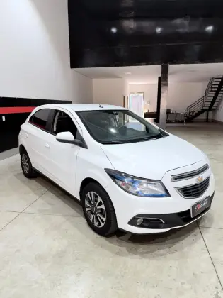 CHEVROLET ONIX 1.4 MPFI LTZ 8V FLEX 4P AUTOMÁTICO