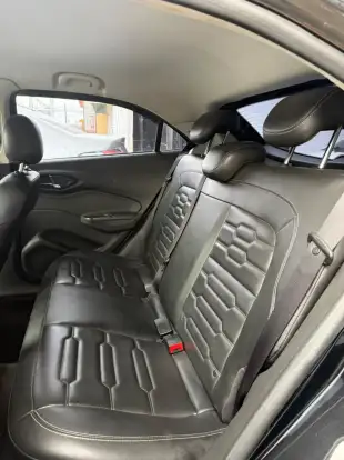 CHEVROLET-ONIX-2018