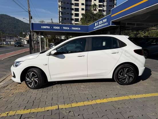 CHEVROLET-ONIX-2024