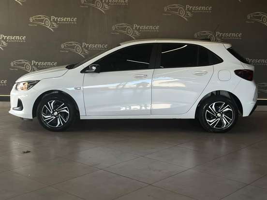 CHEVROLET-ONIX-2024