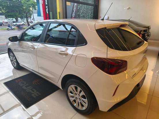 CHEVROLET-ONIX-2022