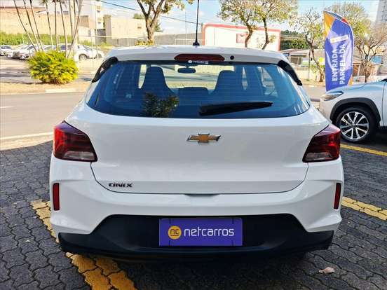 CHEVROLET-ONIX-2024