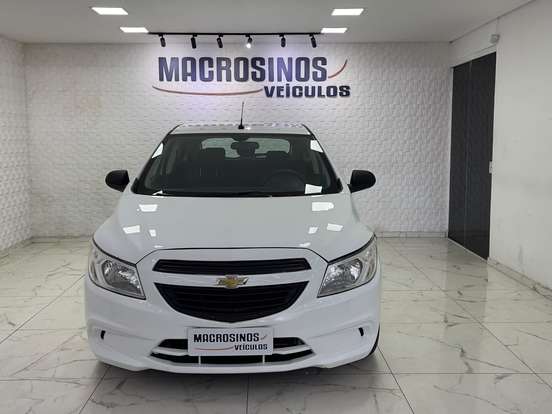 CHEVROLET-ONIX-2018