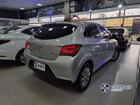 CHEVROLET-ONIX-1.0 MPFI LT 8V FLEX 4P MANUAL CHEVROLET-ONIX-2017
