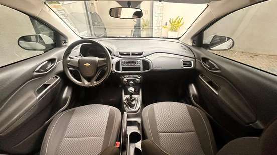 CHEVROLET-ONIX-2017