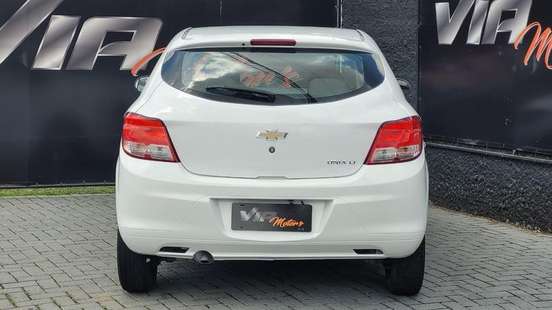 CHEVROLET-ONIX-2014