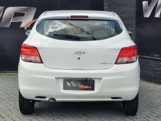 CHEVROLET-ONIX-1.0 MPFI LT 8V FLEX 4P MANUAL CHEVROLET-ONIX-2014
