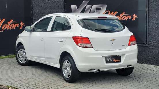 CHEVROLET-ONIX-1.0 MPFI LT 8V FLEX 4P MANUAL CHEVROLET-ONIX-2014