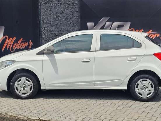 CHEVROLET-ONIX-1.0 MPFI LT 8V FLEX 4P MANUAL CHEVROLET-ONIX-2014