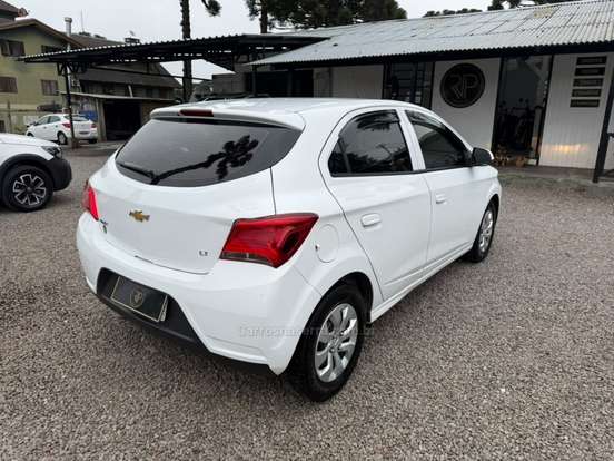 CHEVROLET-ONIX-1.0 MPFI LT 8V FLEX 4P MANUAL CHEVROLET-ONIX-2018