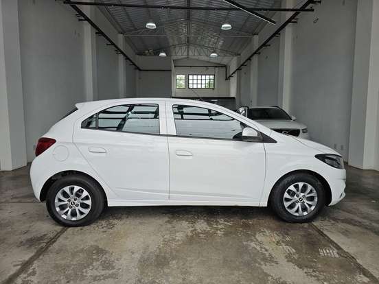 CHEVROLET-ONIX-2019