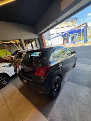 CHEVROLET-ONIX-1.0 MPFI LT 8V FLEX 4P MANUAL CHEVROLET-ONIX-2018