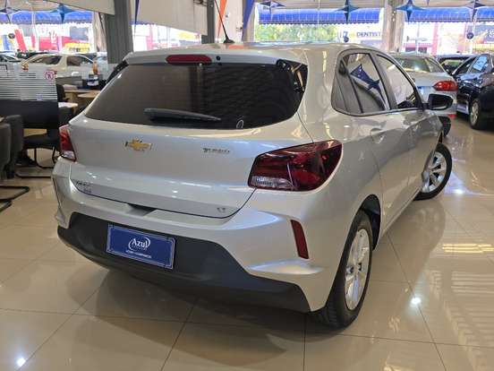CHEVROLET-ONIX-2022