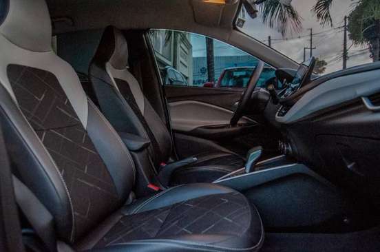CHEVROLET-ONIX-2021