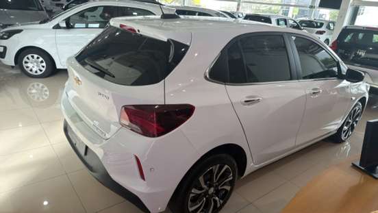 CHEVROLET-ONIX-2022