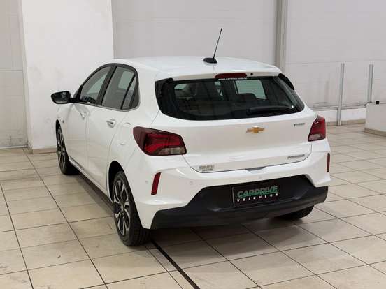 CHEVROLET-ONIX-2024