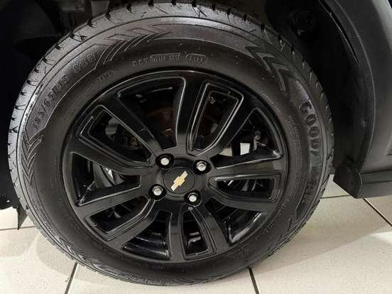 CHEVROLET-ONIX-1.4 MPFI ACTIV 8V FLEX 4P AUTOMÁTICO CHEVROLET-ONIX-2018