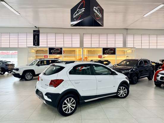CHEVROLET-ONIX-2018