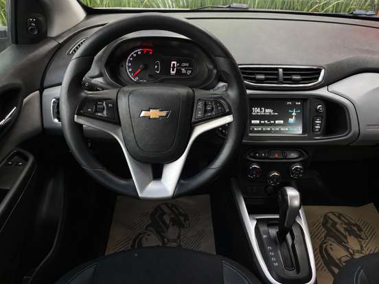 CHEVROLET-ONIX-2019