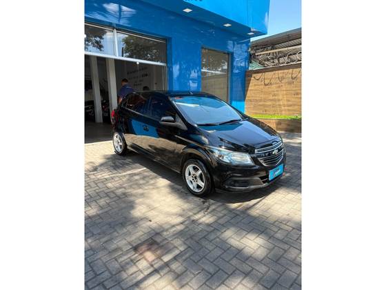 CHEVROLET ONIX 1.4 MPFI LT 8V FLEX 4P MANUAL