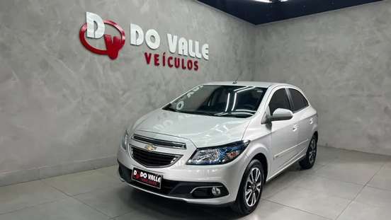 CHEVROLET-ONIX-2013