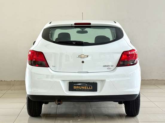 CHEVROLET-ONIX-2013