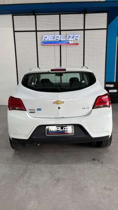CHEVROLET-ONIX-2017