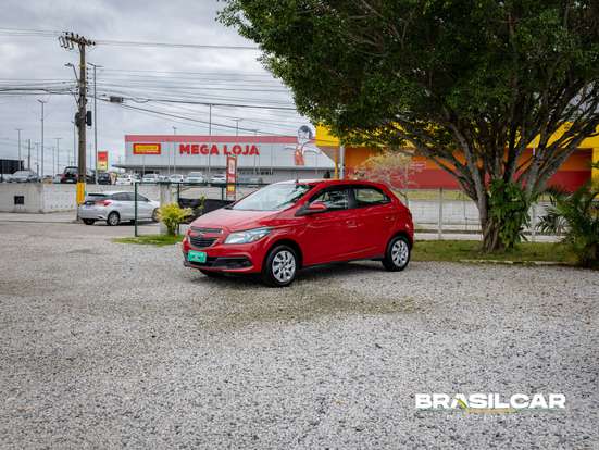 CHEVROLET-ONIX-2013