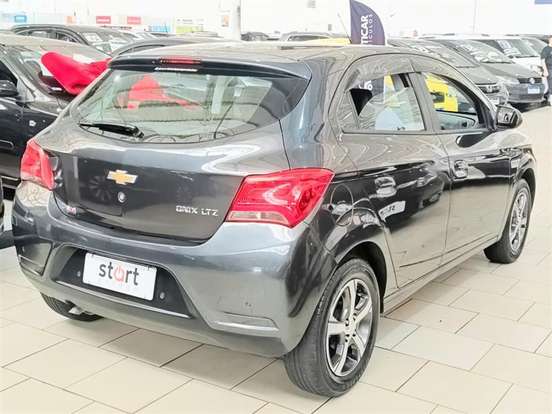 CHEVROLET-ONIX-1.4 MPFI LTZ 8V FLEX 4P AUTOMÁTICO CHEVROLET-ONIX-2017