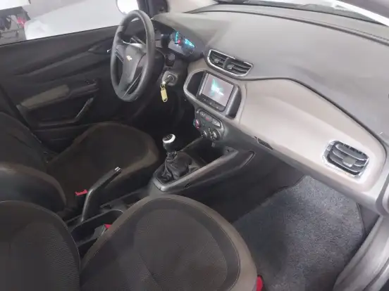 CHEVROLET-PRISMA-2015