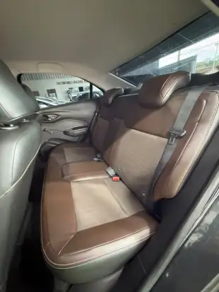 CHEVROLET-PRISMA-2018