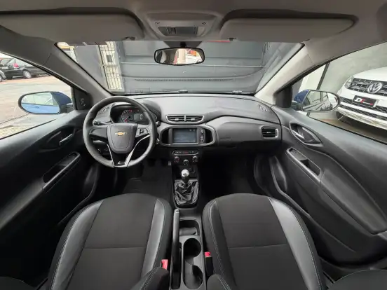CHEVROLET-PRISMA-2018