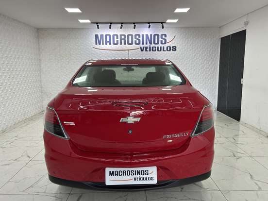 CHEVROLET-PRISMA-2015