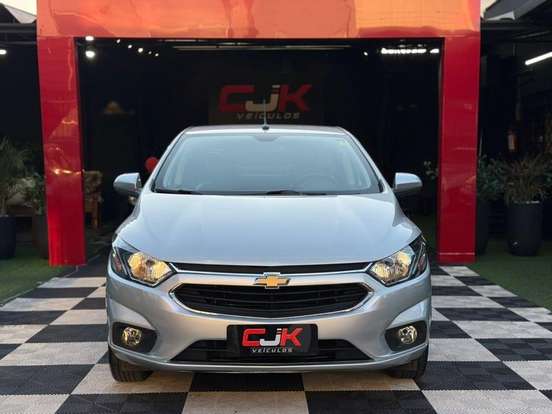 CHEVROLET-PRISMA-2017