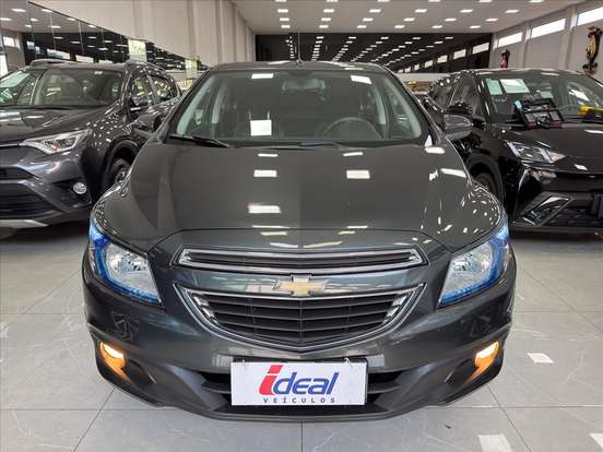 CHEVROLET-PRISMA-2016