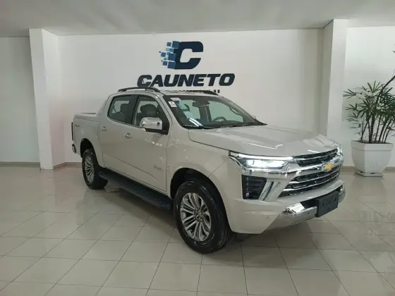 CHEVROLET S10 2.8 16V TURBO DIESEL HIGH COUNTRY CD 4X4 AUTOMÁTICO