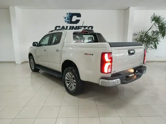 CHEVROLET-S10-2.8 16V TURBO DIESEL HIGH COUNTRY CD 4X4 AUTOMÁTICO CHEVROLET-S10-2026