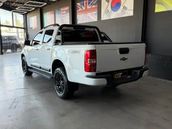 CHEVROLET-S10-2.8 16V TURBO DIESEL LS CD 4X4 MANUAL CHEVROLET-S10-2021