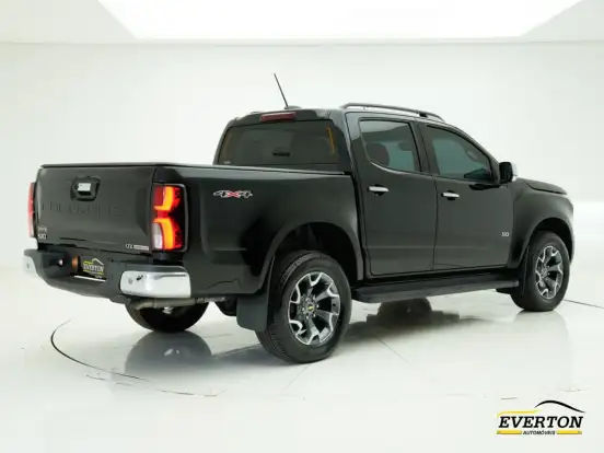 CHEVROLET-S10-2.8 16V TURBO DIESEL LTZ CD 4X4 AUTOMÁTICO CHEVROLET-S10-2025