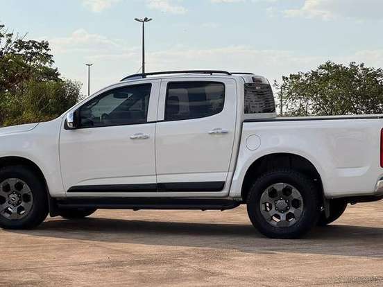 CHEVROLET-S10-2.4 LTZ 4X2 CD 8V FLEX 4P MANUAL CHEVROLET-S10-2013