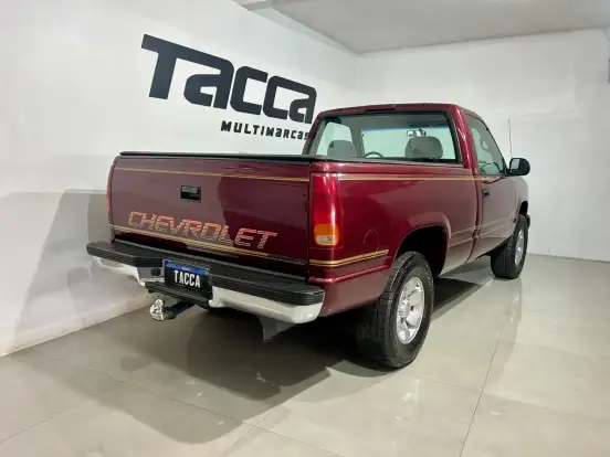 CHEVROLET-SILVERADO-2001