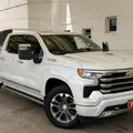 CHEVROLET SILVERADO 5.3 V8 GASOLINA 1500 HIGH COUNTRY 4X4 AUTOMÁTICO CHEVROLET SILVERADO 5.3 V8 GASOLINA 1500 HIGH COUNTRY 4X4 AUTOMÁTICO