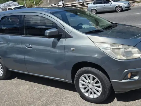 CHEVROLET-SPIN-1.8 LT 8V FLEX 4P AUTOMÁTICO CHEVROLET-SPIN-2013