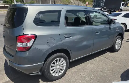 CHEVROLET-SPIN-2013