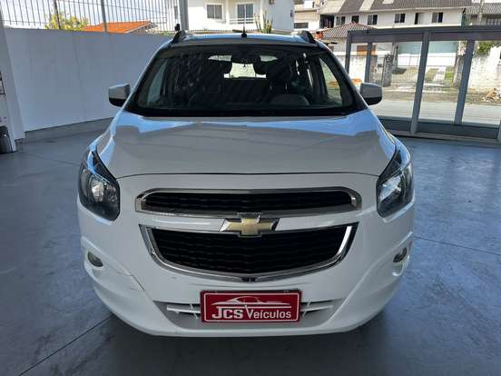 CHEVROLET-SPIN-2013