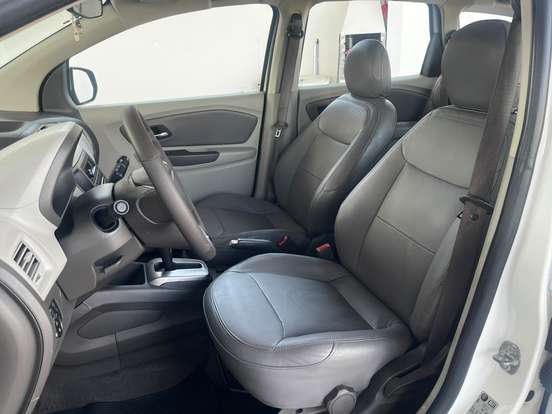 CHEVROLET-SPIN-2013