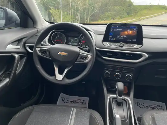 CHEVROLET-TRACKER-2024
